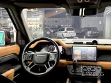 Land Rover Defender 110X 2023